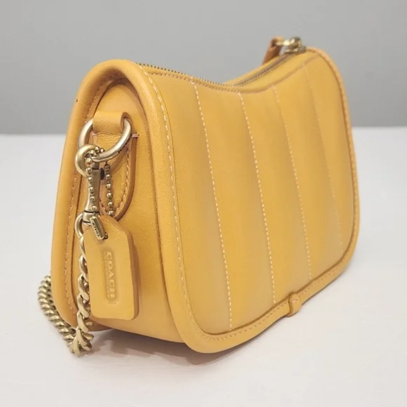 NEW *defect* COACH SWINGER BAG 20 WITH QUILTING BRASS BUTTERCUP QUILTED LEATHER